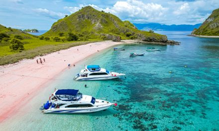 Peluang Ekonomi Baru Di Daerah Wisata Indonesia Timur