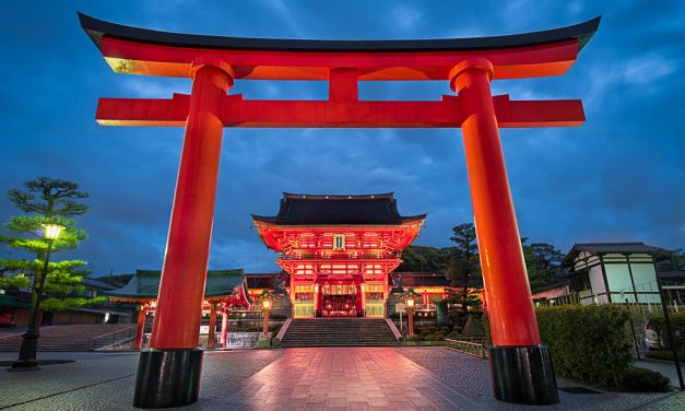 Eksplor Fushimi Inari Taisha Di Kyoto Jepang