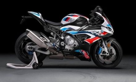 BMW M 1000 RR Seharga 1,7 M