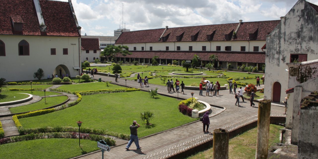Benteng Rotterdam Peninggalan Kolonial Belanda Di Sulawesi