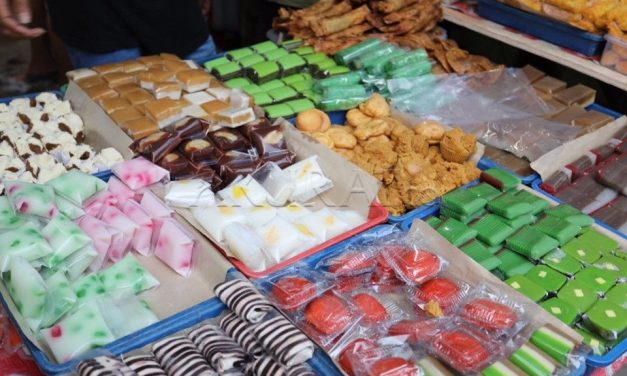 Aneka Jajanan Pasar Dan Kuliner Legendaris Di Pasar Benhil