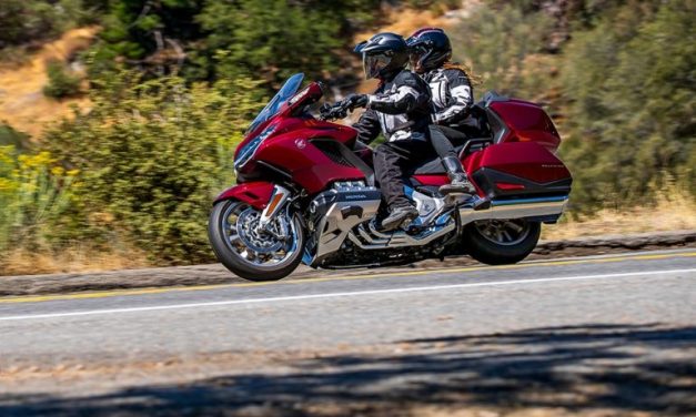 Honda Goldwing Salah Satu Motor Touring Terbaik