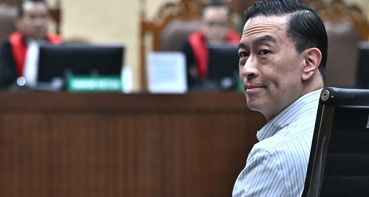 Gula, Kekuasaan Dan Penjara: Tom Lembong Terjerat Korupsi