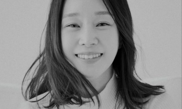 Lee Seo Yi Telah Pergi, Tapi Karyanya Akan Hidup Selamanya