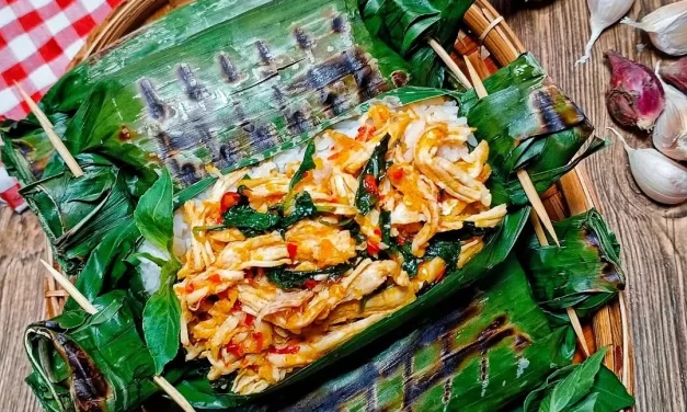 Nasi Bakar: Lezatnya Tradisi Nusantara Yang Selalu Bikin Rindu