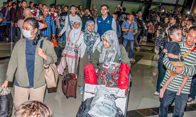 Nepal Bergejolak, Indonesia Bergerak: Proses Evakuasi WNI