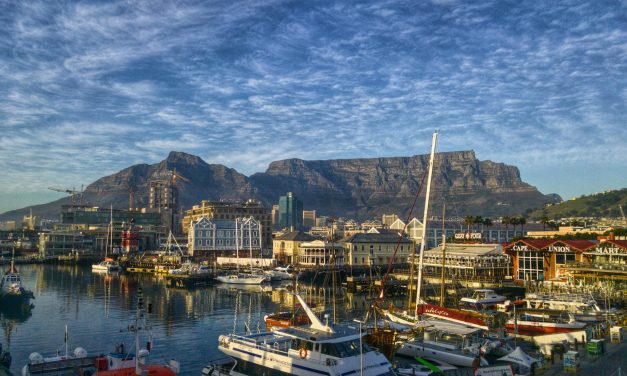 Cape Town: Harmoni Sempurna Alam, Sejarah, dan Modernitas