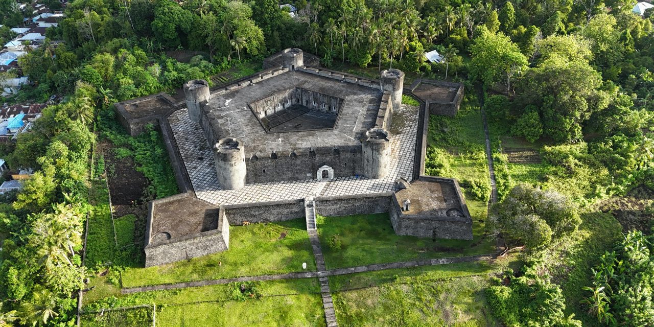 Banda Neira: Permata Timur yang Mengubah Jalur Sejarah Dunia