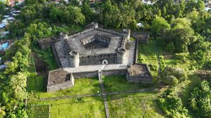 Banda Neira: Permata Timur yang Mengubah Jalur Sejarah Dunia
