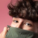 Poni Depan: Tren Gaya Rambut Pria Bikin Look Makin Simpel