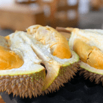 Warga Bogor Merapat! Ada Pasar Durian Murah Di Kebun Raya