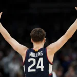 UConn Bikin Sejarah, Tembakan 35 Kaki Braylon Mullins