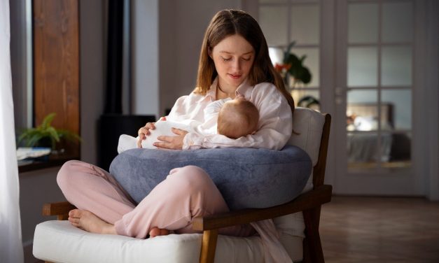 BB Bayi Naik? Tanda ASI Cukup, Bunda Gak Usah Galau Lagi!