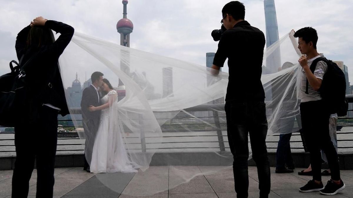 Angka Nikah Merosot: Mental Oke, Finansial Seret